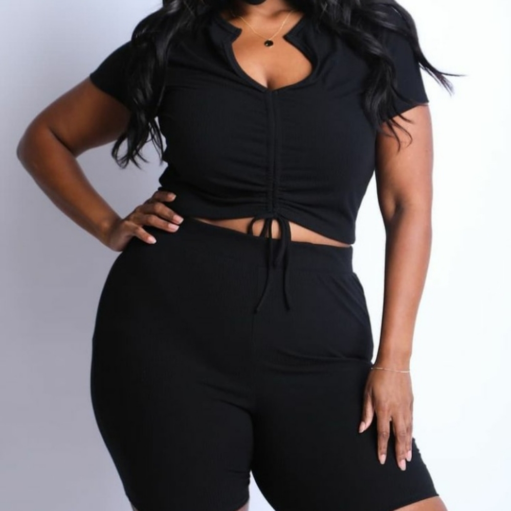 3 pc Short Set - Picture 2 of 3
